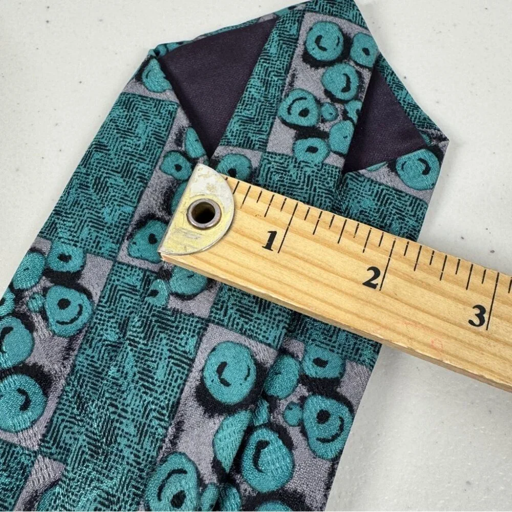 LEO Chevalier Silk Tie Teal Geometric Pattern Made in Canada Career Office Wear